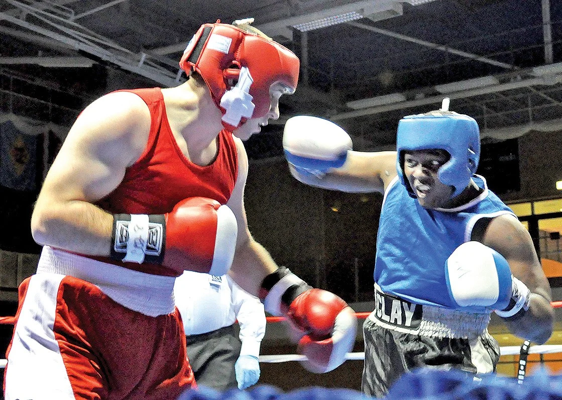 pg体育拳击选手激烈对决精彩瞬间